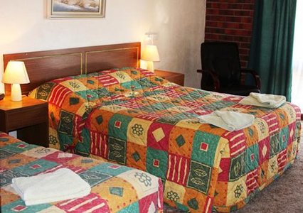 Zero Inn Motel - Accommodation Sunshine Coast 1
