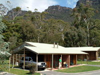 Halls Gap Log Cabins - Accommodation Sunshine Coast 0