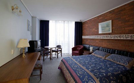 Connells Motel - Accommodation Sunshine Coast 3