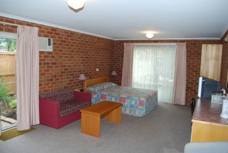 Inverloch Central Motor Inn - Accommodation Sunshine Coast 3
