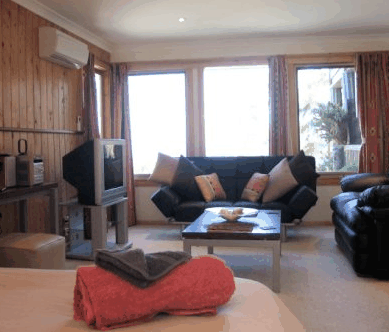 Bed In The Treetops - Accommodation Sunshine Coast 3