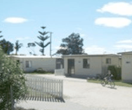 Hillcrest Tourist Park - Accommodation Sunshine Coast 0