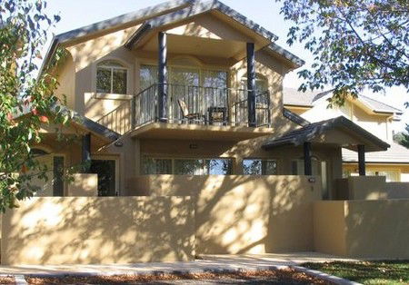 Falls Mountain Retreat - Accommodation Sunshine Coast 0