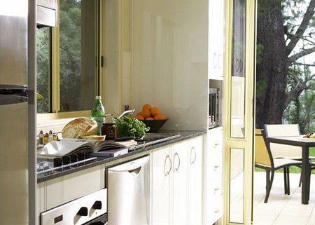Falls Mountain Retreat - Accommodation Sunshine Coast 2