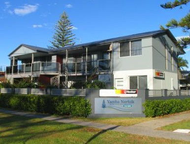 Next Yamba Norfolk Motel - Accommodation Sunshine Coast 2