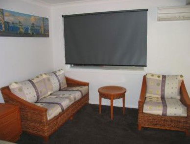 Next Yamba Norfolk Motel - Accommodation Sunshine Coast 3