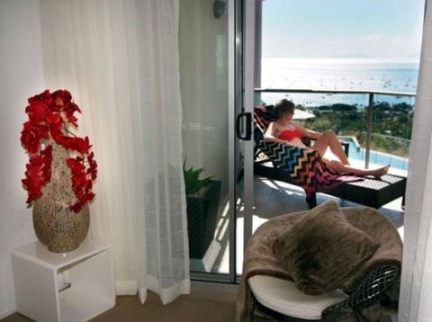 Airlie Searene Apartments - Accommodation Sunshine Coast 3