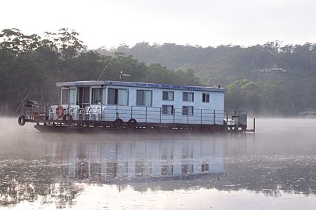 Clyde River Houseboats - Accommodation Sunshine Coast 1