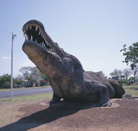 Crocodile Statue - Accommodation Sunshine Coast