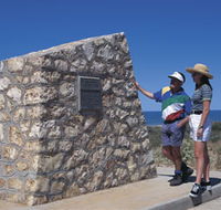 Potshot Monument - Accommodation Sunshine Coast