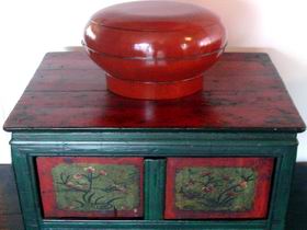 Dragonfly Antiques - Accommodation Sunshine Coast 0
