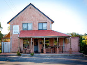 Ekhidna Wines - Accommodation Sunshine Coast 0