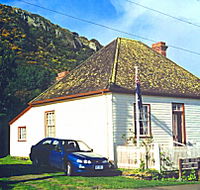 Joe Lyons Cottage - Accommodation Sunshine Coast