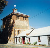 The Oakbank Weaver - Accommodation Sunshine Coast