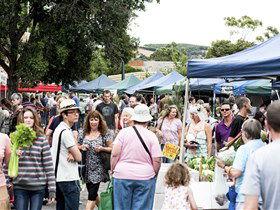 Willunga Farmers' Market - Accommodation Sunshine Coast 0