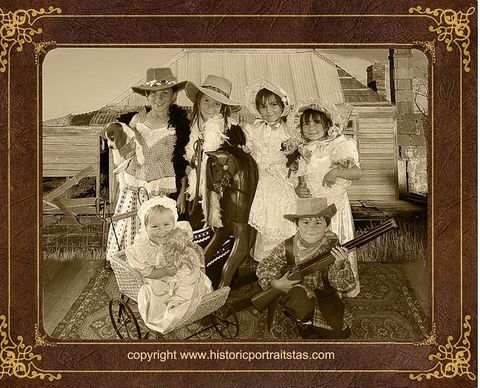 Olde Time Portraits - Accommodation Sunshine Coast 0