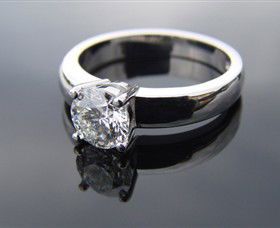 Lili Fine Jewellery - Accommodation Sunshine Coast 0