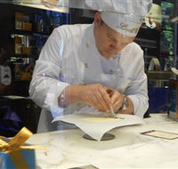 Lindt Maitre Chocolatier - Accommodation Sunshine Coast
