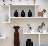 Swinging Swaggy Pottery Gift Ware and Cafe - Accommodation Sunshine Coast