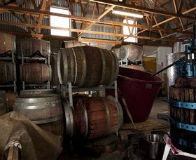 Zig Zag Rd Winery - Accommodation Sunshine Coast 4