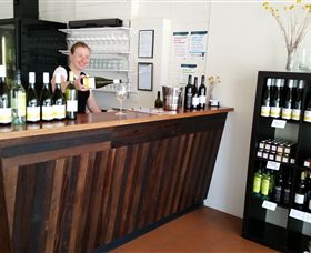Billy Button Wines - Accommodation Sunshine Coast 0