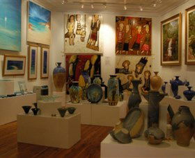 Articles Fine Art Gallery - Accommodation Sunshine Coast 1