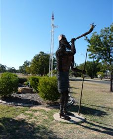 Charlemont ACT Accommodation Sunshine Coast