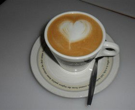 Breretons Bakery And Coffee Lounge - Accommodation Sunshine Coast 2