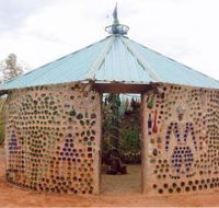 Aladdins Cave Bottlehouse - Accommodation Sunshine Coast