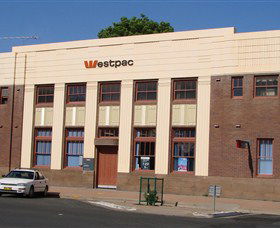 Moree Heritage And Art Deco Guided Walk - Accommodation Sunshine Coast 2