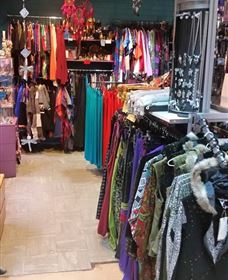 Earth Spirit Natures Clothing And Giftware - Accommodation Sunshine Coast 1