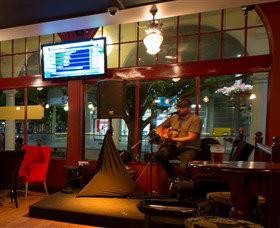 PJ O'Reilly's Irish Pub - Accommodation Sunshine Coast 1