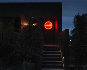 Luckyâ€™s Speakeasy - Accommodation Sunshine Coast 0