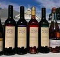 Camyr Allyn Winery - Accommodation Sunshine Coast