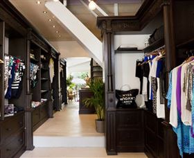 IV COLLECTIVE - Accommodation Sunshine Coast 0