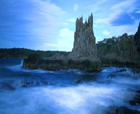 Cathedral Rocks - Accommodation Sunshine Coast 1
