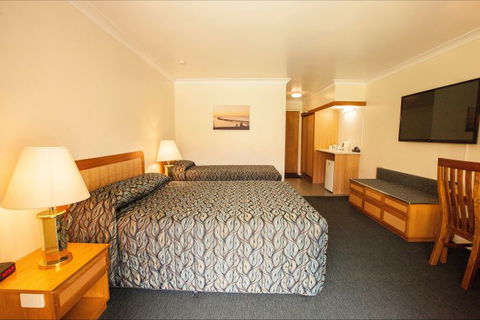 Comfort Inn Bay Of Isles - Accommodation Sunshine Coast 1