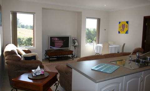 Brigadoon Retreat - Accommodation Sunshine Coast 0