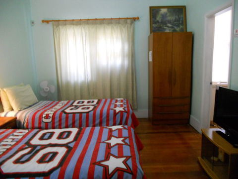 Chatswood Inn - Accommodation Sunshine Coast 1