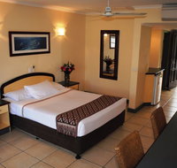 Bay Village Tropical Retreat - Accommodation Sunshine Coast