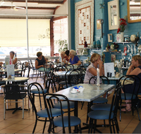 Inspirations Cafe Gift and Patchwork Gallery - Accommodation Sunshine Coast