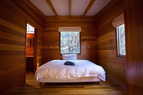 Great Walks Of Australia: 4-Day Freycinet Experience Walk - Accommodation Sunshine Coast 3