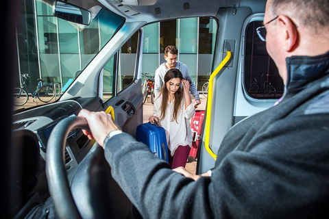 Cairns Airport (CNS) Arrival Transfer (Airport To Port Douglas Hotel Or Address) - Accommodation Sunshine Coast 6