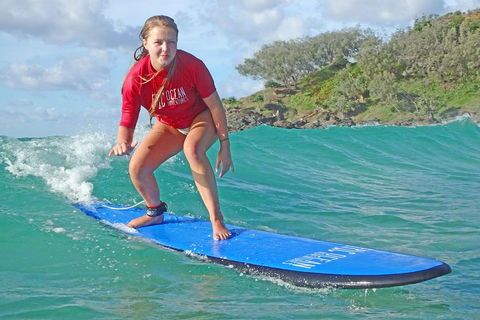 Rainbow Beach Surf Lesson Australia\'s Longest Wave 4X4 Adventure - Accommodation Sunshine Coast 5