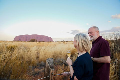 Uluru (Ayers Rock) Sunset With Outback Barbecue Dinner And Star Tour - Accommodation Sunshine Coast 21