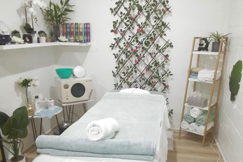 1 Hr Full Body Massage - Accommodation Sunshine Coast 0