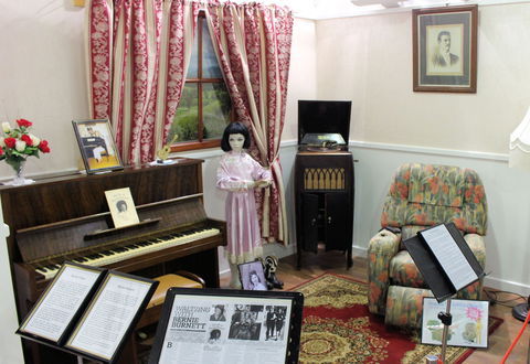 Australian Country Music Hall Of Fame - Accommodation Sunshine Coast 1