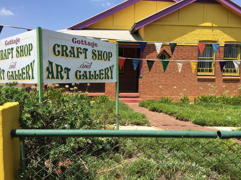 Dubbo Arts And Craft Society - Accommodation Sunshine Coast 0