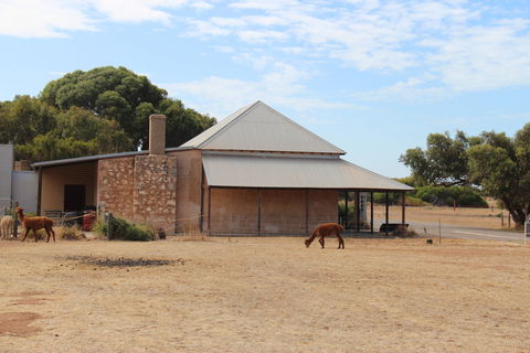 Central Greenough - Accommodation Sunshine Coast 2