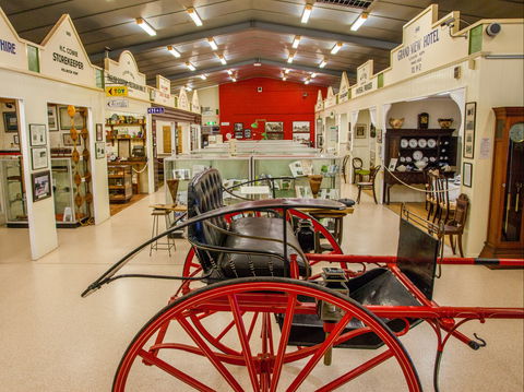 Redland Museum Inc - Accommodation Sunshine Coast 2